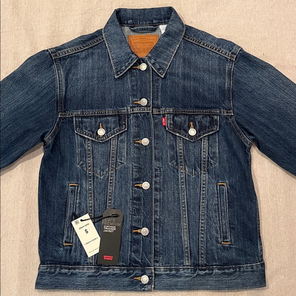 Levi's Premium Ex-Boyfriend Trucker Jean Jacket - Small